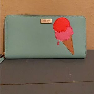 Kate Spade Flavor of the Month Neda